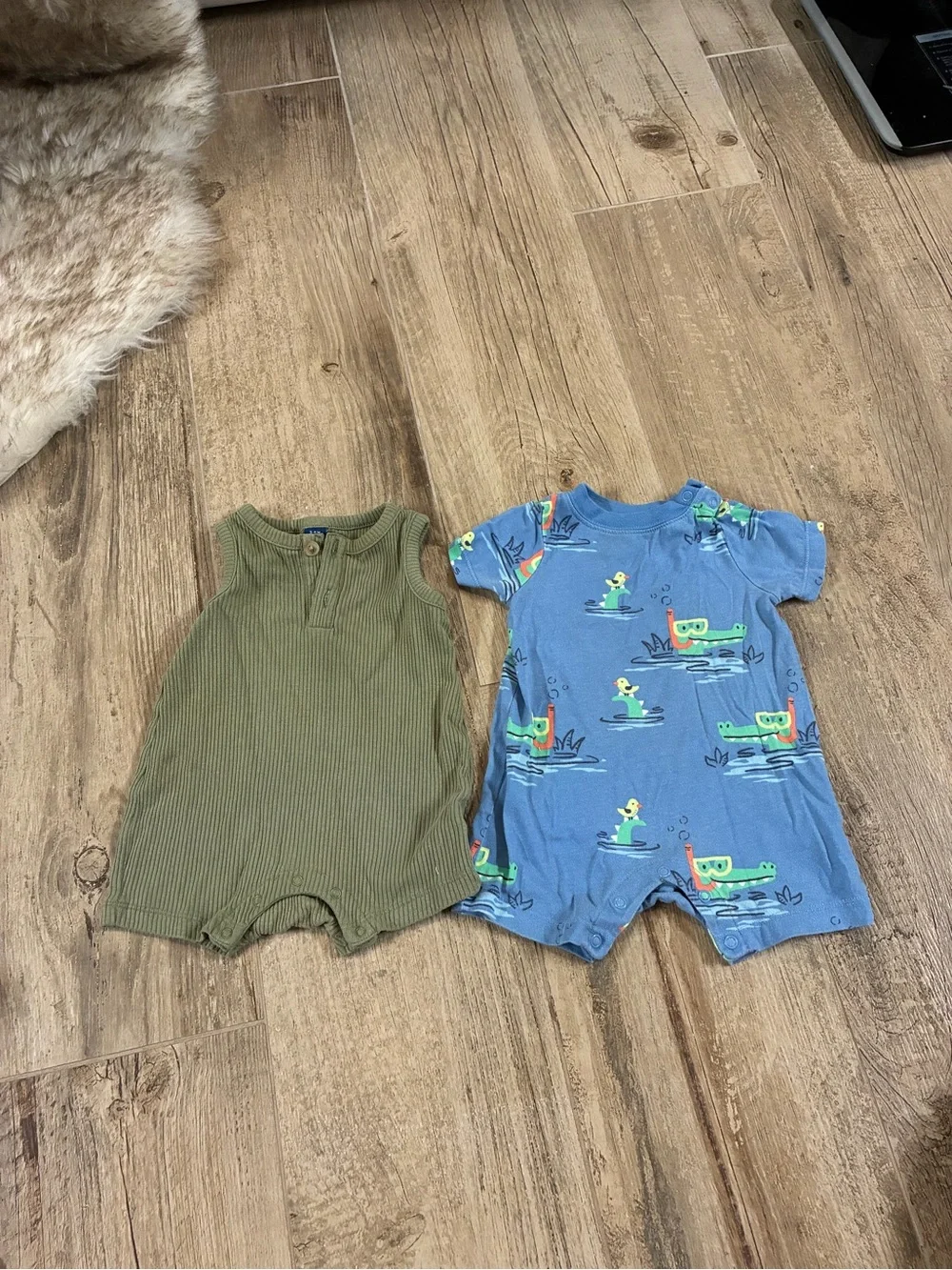 Old Navy & Garanimals Baby Boy Romper Bundle 3-6M Alligator Ribbed Henley #1346